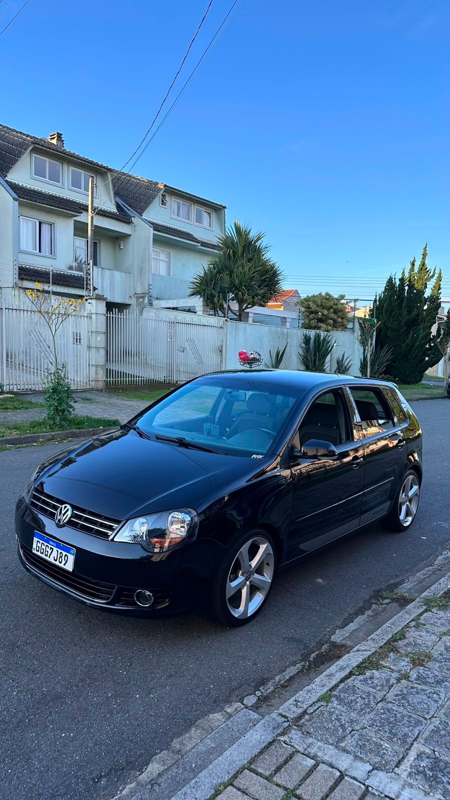 VW - VOLKSWAGEN POLO SPORTLINE 1.6 MI TOTAL FLEX 8V 5P